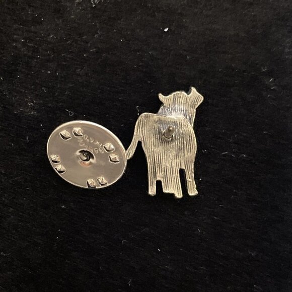 Miniature 5/8 in Three-dimensional Pewter Cow Hat Lapel Clutch Pin Brooch - Picture 3 of 7